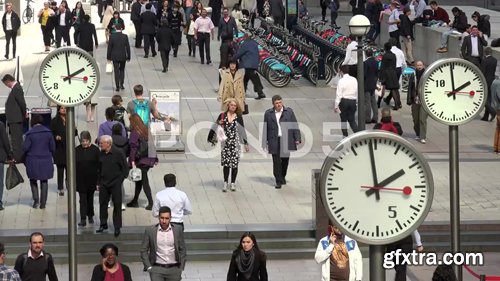 Business People, Clock, Time Is Money, London Financial District, England Business People, Clock, Time Is Money, London Financial District, England