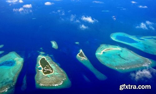 Island in an ocean of tropical forest Palm Beach Resort Sea 25 HQ Jpeg