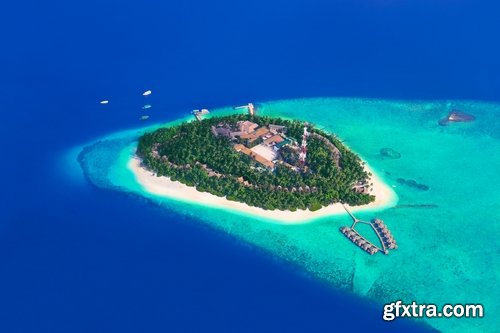 Island in an ocean of tropical forest Palm Beach Resort Sea 25 HQ Jpeg