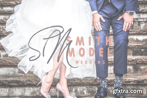 CreativeMarket Black Pearl Font Duo + Extras 1001240