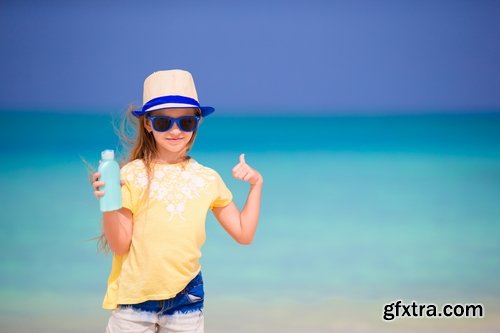 BEAUTIFUL girl woman face cream beauty over health care 25 HQ Jpeg