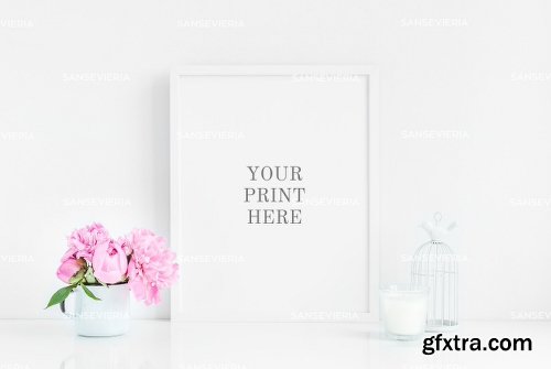 CreativeMarket Bundle - Frame mock up peonies vol.1 1996324