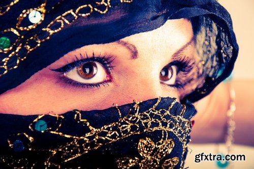 Muslim Girl, Woman, Child with Hijab 25xJPG