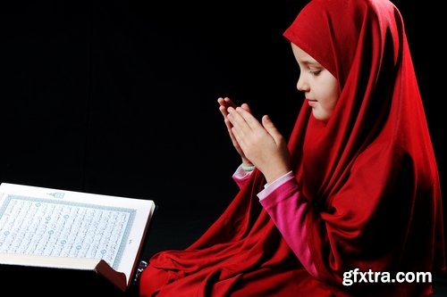 Muslim Girl, Woman, Child with Hijab 25xJPG