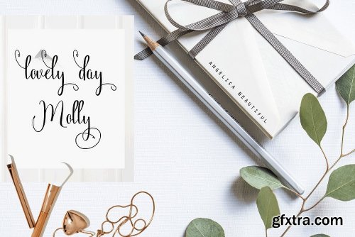 CreativeMarket Angelica 3015765