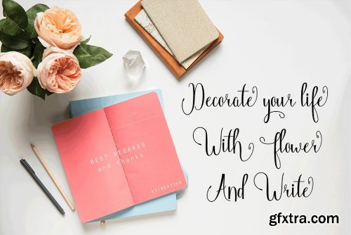 CreativeMarket Angelica 3015765