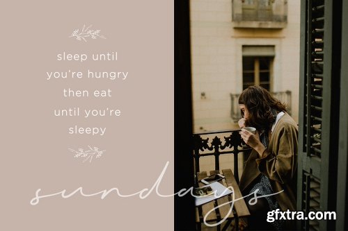 CreativeMarket Magenta - 3 Luxury Signature Font 3104959