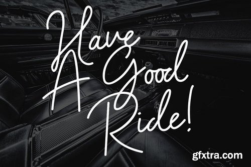 Barcelony Signature Font