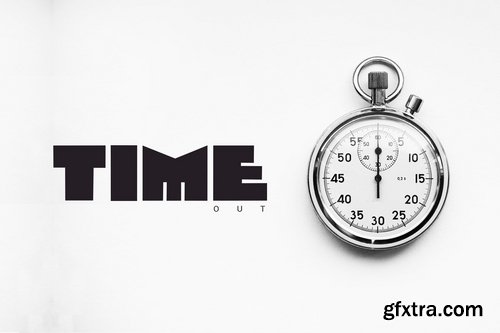 CM - Lococo Font Family 3712820