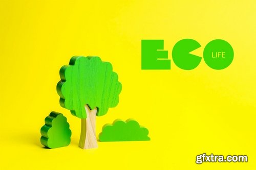 CM - Lococo Font Family 3712820