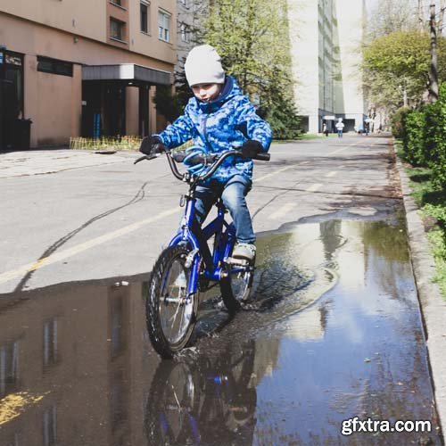 Photo - Cycling - 14xJPGs