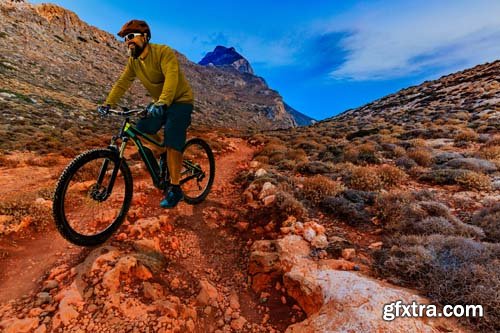 Photo - Cycling - 14xJPGs