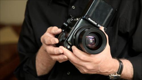Lynda - Douglas Kirkland on Photography: Shooting with a Medium-Format Camera - 80501