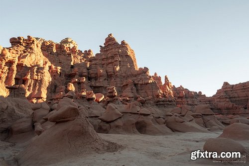 PhotoBash - GOBLIN VALLEY
