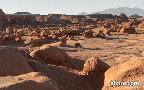 PhotoBash - GOBLIN VALLEY