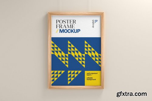 CreativeMarket - Wood Poster Mockup Set 4350374