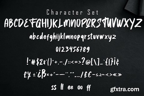 Starless Brush Font
