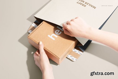 CreativeMarket - Noissue Kraft Mailer Mockup Set 5662675