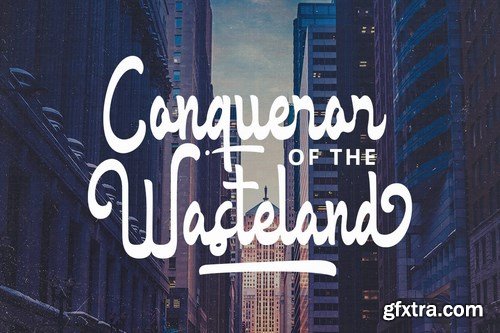 CM - Karline Font 6232265