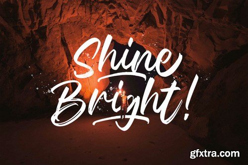 Celline Fram - Textured Brush Font