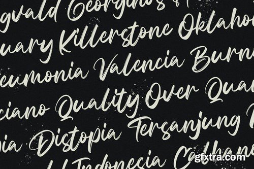 Celline Fram - Textured Brush Font