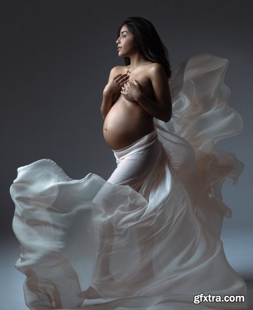 Lola Melani - Online Maternity Masterclass