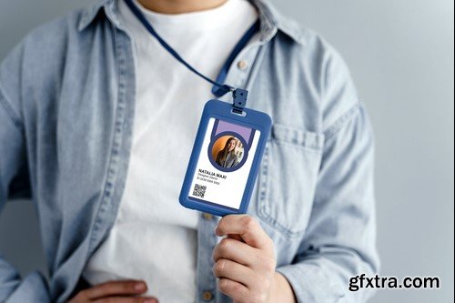 ID Card Holder Mockup U2PXC8B