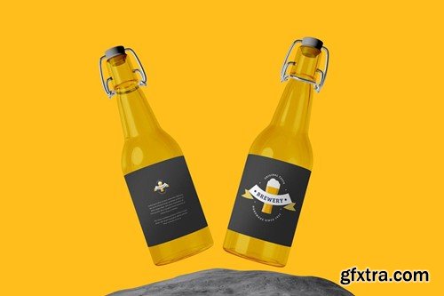 Glass Bottle Mockup 3EFXHZS Glass Bottle Mockup 3EFXHZS