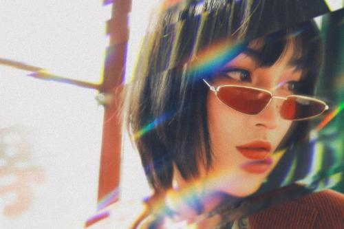 Prismatic Chrome Lens Photo Effect