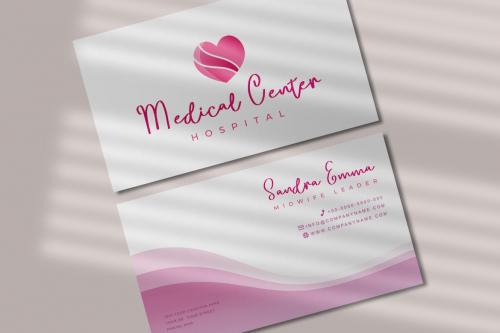 Delucy - Playful Handwritten Script Font