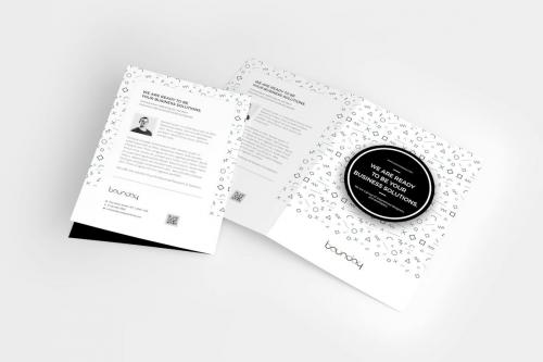 Minimal A4 / A5 Bifold Brochure Minimal A4 / A5 Bifold Brochure