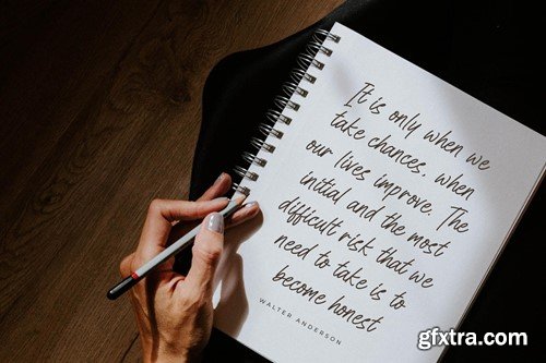 Blissful Heartlight Font Duo KBC83QQ Blissful Heartlight Font Duo KBC83QQ