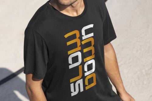 Deeezy - Monoscreen Modern Font