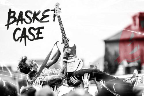 Deeezy - Bloody Road | Brush Display Deeezy - Bloody Road | Brush Display