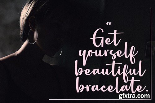 Holy Date - Elegant Handwritten Font 795JFRW