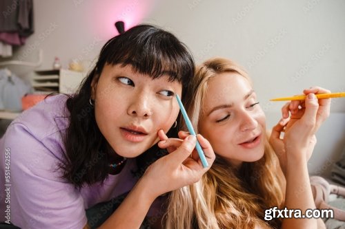 Two Multiracial Girls Doing Makeup At Home 6xJPEG
