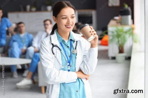Female Asian Doctor 6xJPEG