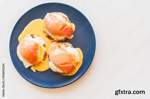 Toast With Eggs Benedict 6xJPEG