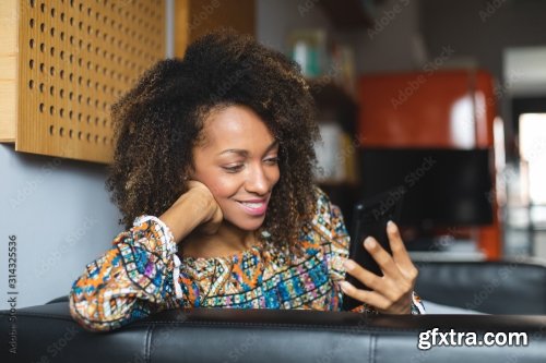 Casual Young Black Woman 6xJPEG