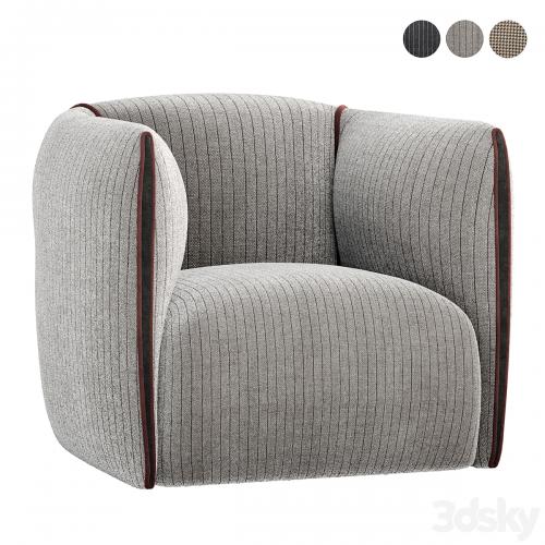 Mia armchair Designed by Francesco Bettoni