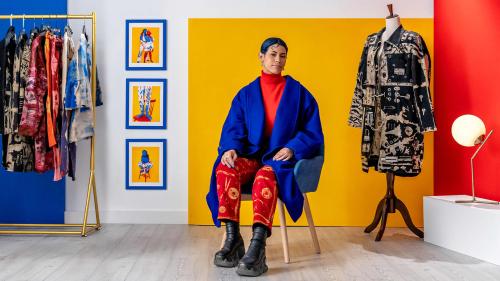 Domestika - Textile Design: Upcycling Clothes with Experimental Techniques