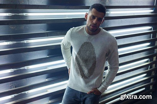 Sweatshirt Mock-Up 2018 #33 8P4N2BF Sweatshirt Mock-Up 2018 #33 8P4N2BF