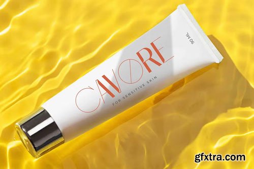 CreativeMarket - Hello Chloe