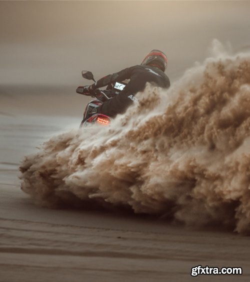 CreativeLive - The Automotive Photography Workshop By Aaron Brimhall