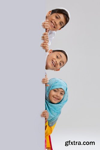 Muslim Family 57xJPG