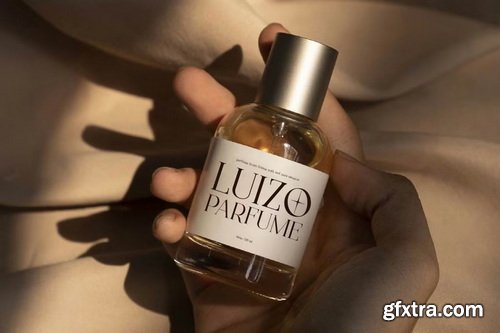 CreativeMarket - REKISA - Modern Display Serif