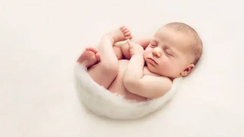 'CreativeLive - Baby Safety and Posing for Newborn Photographers'