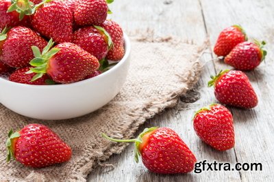 Juicy Strawberry 19xJPG Juicy Strawberry 19xJPG