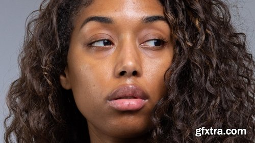 Trueref - Survivor I: Alaina & Carissa