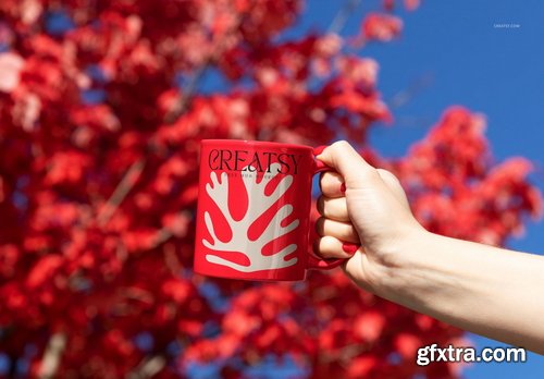 Creatsy - Mug Mockup Set - Outdoor Edition